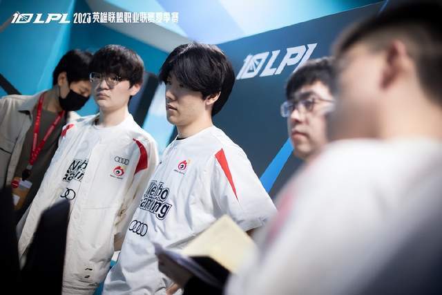 他们相信刘 他们相信刘