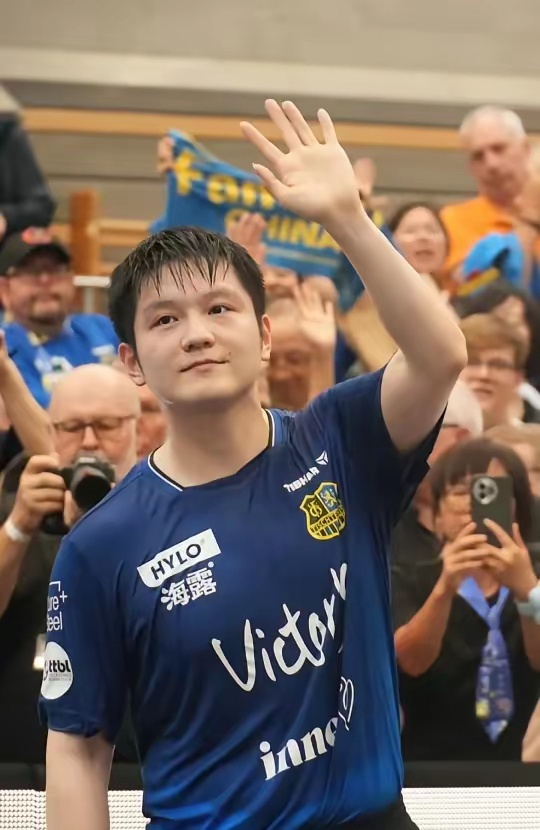 虽然他与雷 虽然他与雷