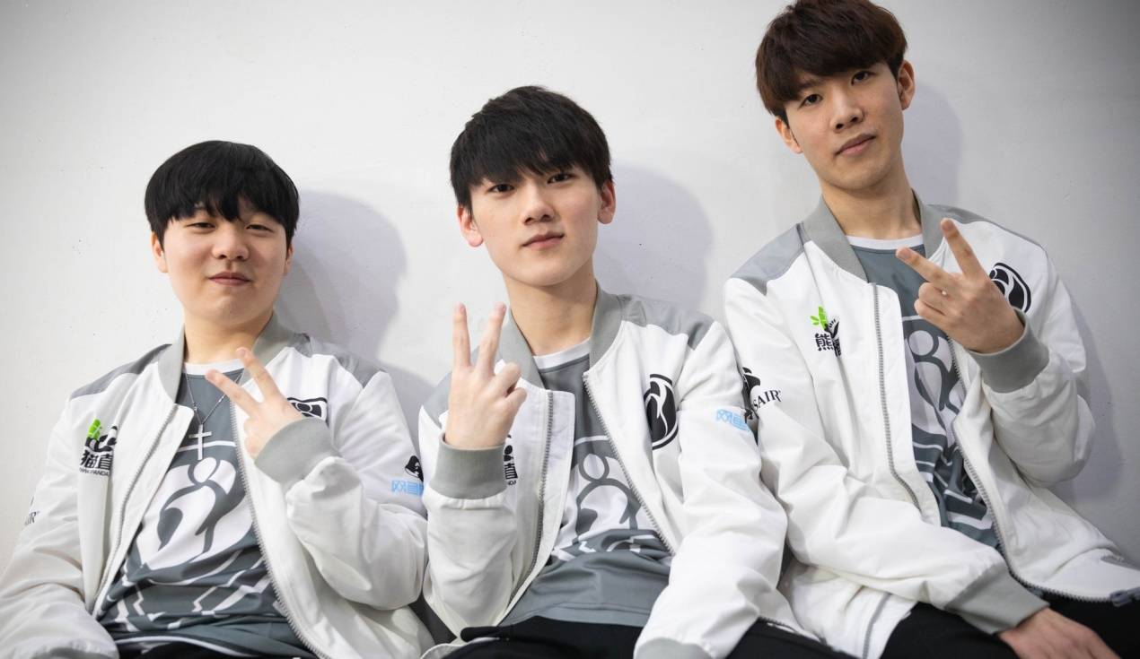 球员们的每 球员们的每